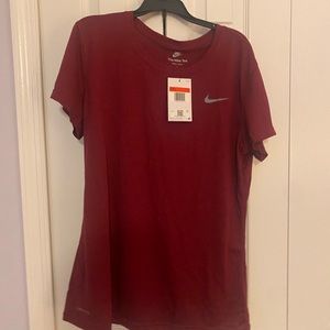 Brand new women’s Nike shorts sleeve red dry fit top